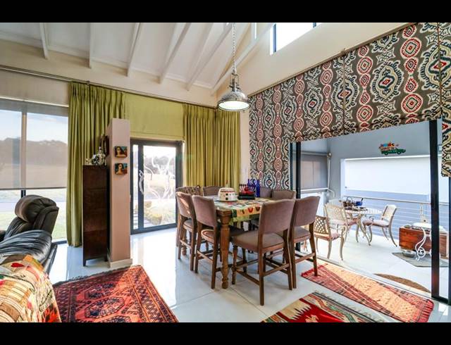 3 BEDROOM HOUSE FOR SALE IN COPPERLEAF ESTATE